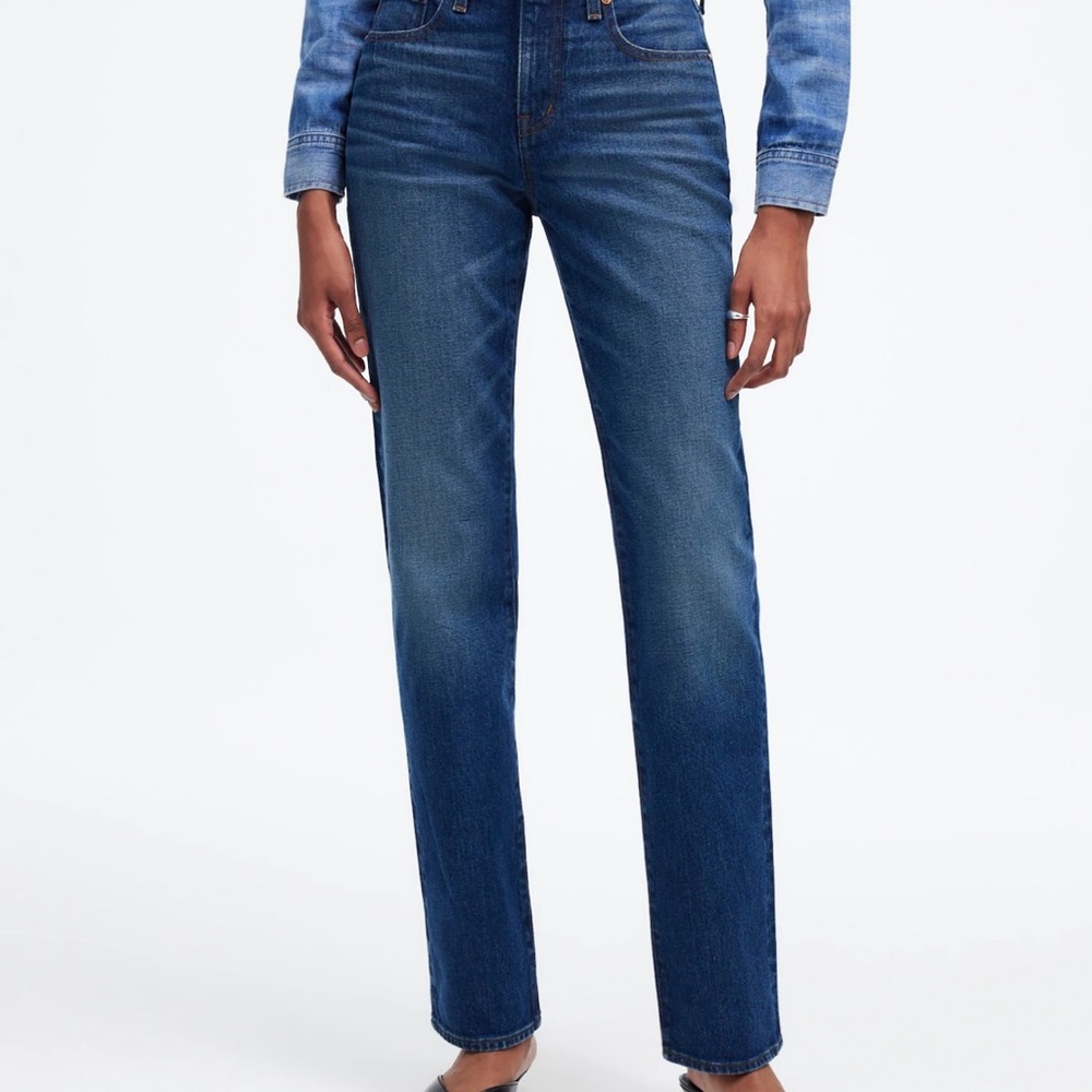 the '90s straight mid rise jean in osada wash